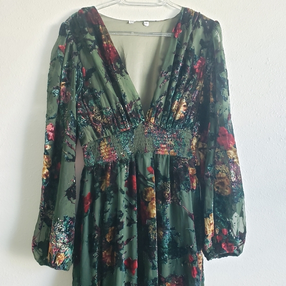 Baltic Born Mikla Maxi Dress Crushed Velvet Floral New Without Tags - Picture 3 of 8
